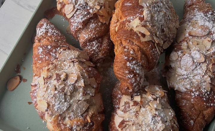 Amandine / Almond Croissant