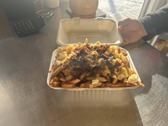 Poutine LG Combustion (Poulet/ Chicken)