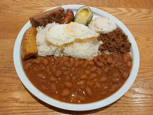 Bandeja Paisa