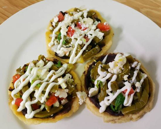 Veggie Tres Picaditas