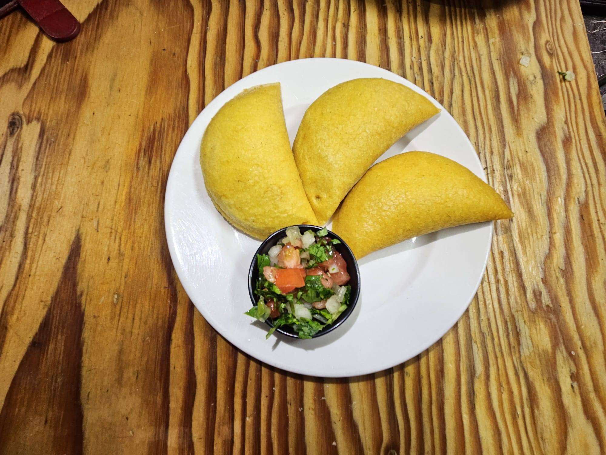 Venezuelan 3 Empanadas Chicken