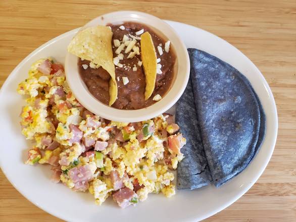 Mexican Scramble Eggs with Ham