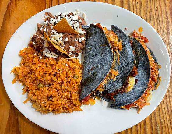 Quesadilla Plate