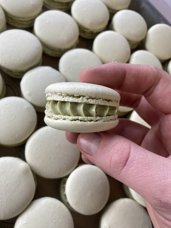 Macaron, Singles