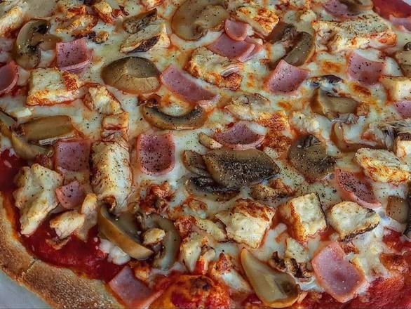 Pizza Poulet Spécial ( taille moyenne )