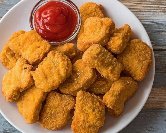 6 Croquettes de poulet servi avec la sauce barbecue