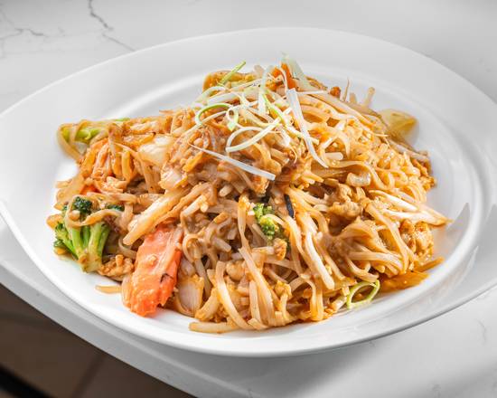 D25 Poulet Pad Thai / Chicken Pad Thai