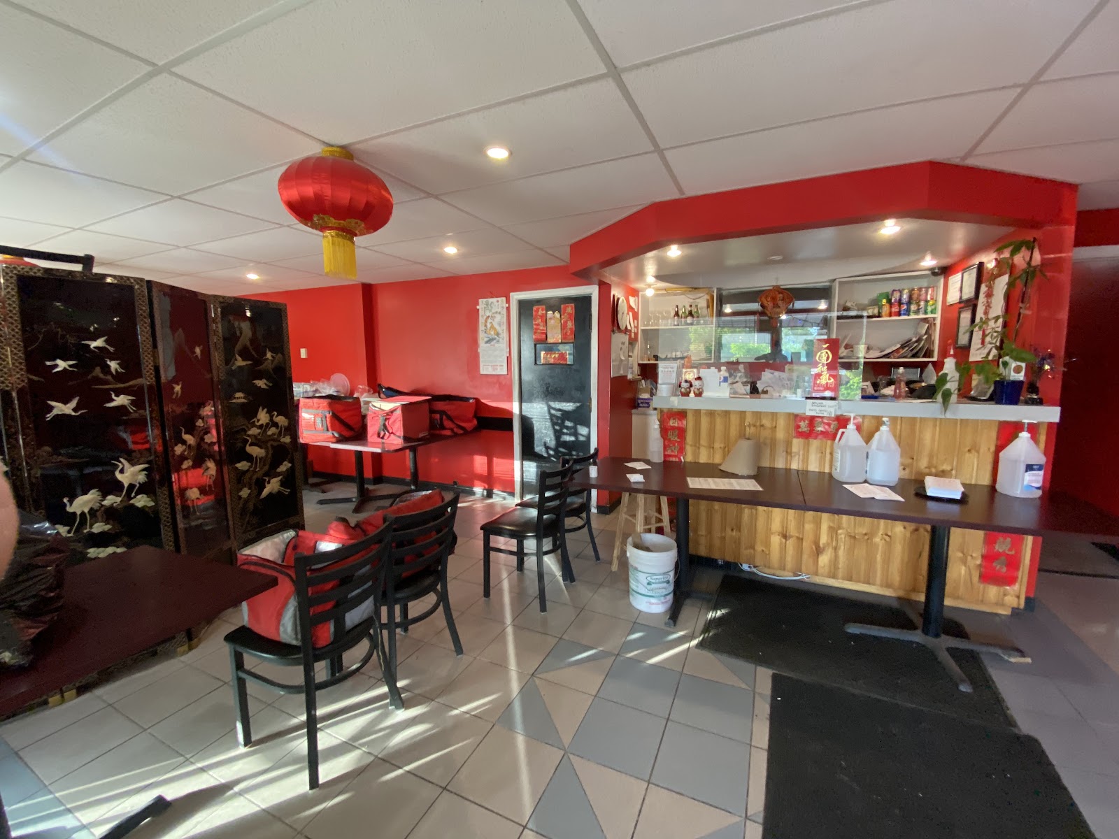 Lucky Inn Restaurant preview 2