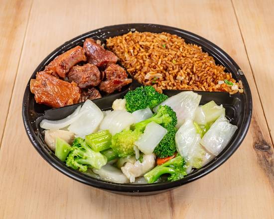 Repas Combinés No.4 - Combination Plate No.4
