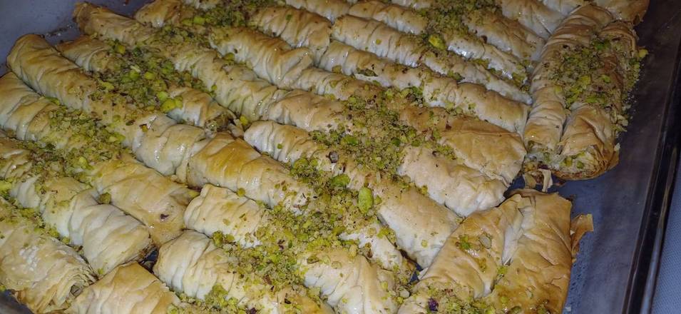 Baklava Roules aux pistaches ( 1 Morceau )
