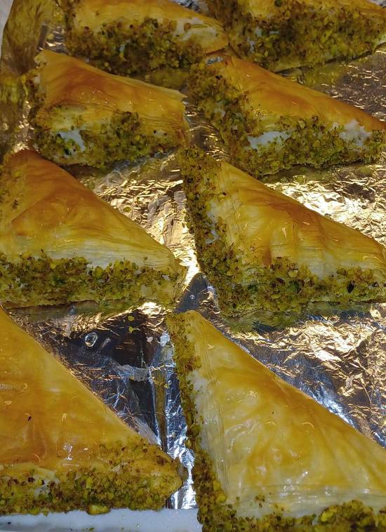 Baklava à la crème et aux pistaches ( 1 morceau)