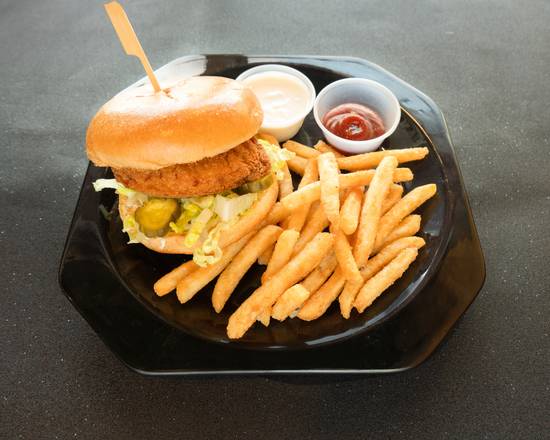 Combo Burger Au Poulet Croustillant/Crispy Chicken Burger Combo