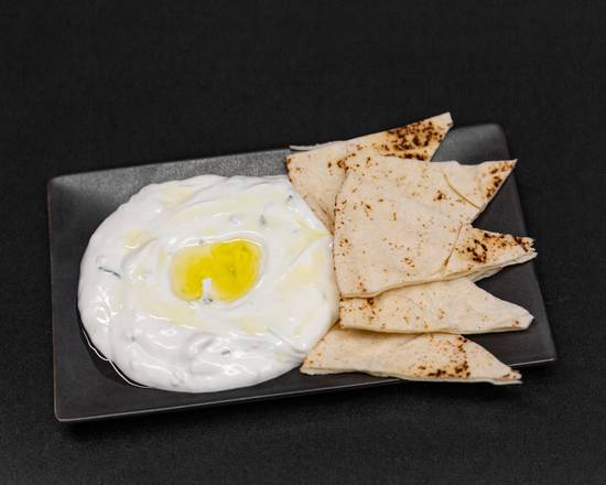 Tzatziki avec pain Pita