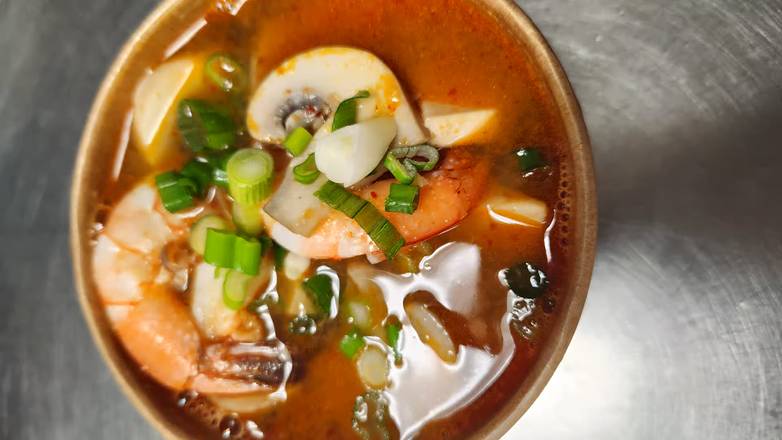 9. Tom Yum