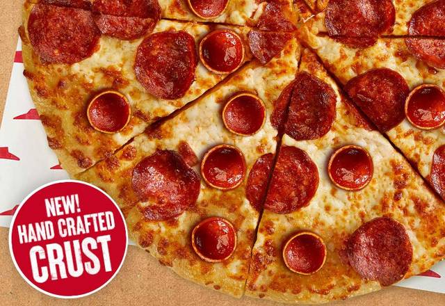 Grande 14" Croûte étirée à la main Duo pepperoni
