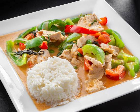 P16- Poulet Ou Bœuf Au Cari Rouge (Pa Nang)