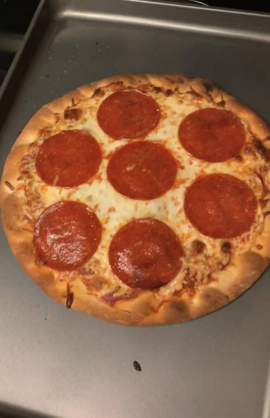 small pepperoni pizza