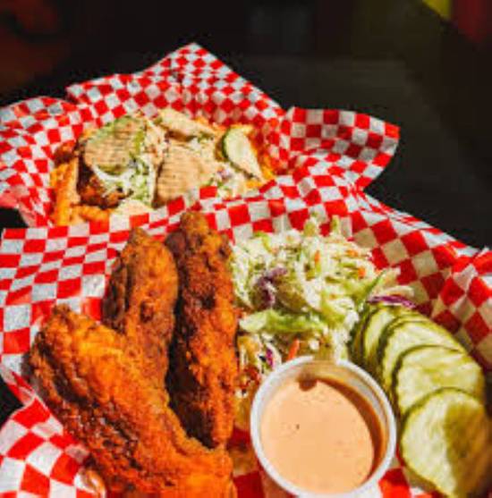 Hot Nashville chicken tender combo