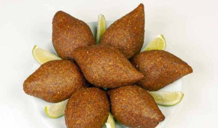 1 pièce de Kebah au viande hachée freshement cuite!
