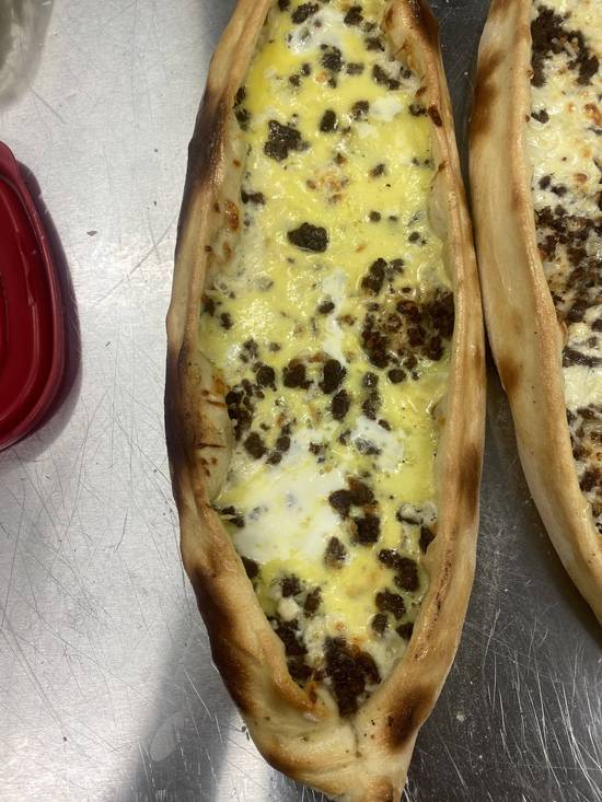 #2 Canoe pizza (pide) oeuf