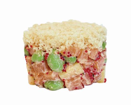 100. Tartare de saumon / Salmon Tartare