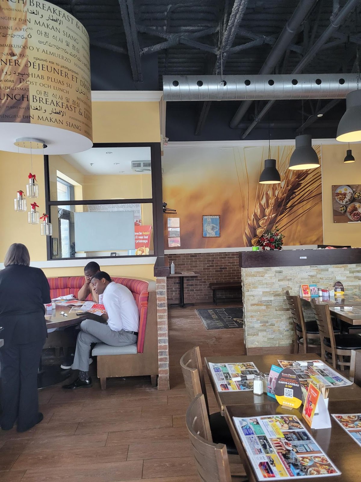 Restaurant image 4